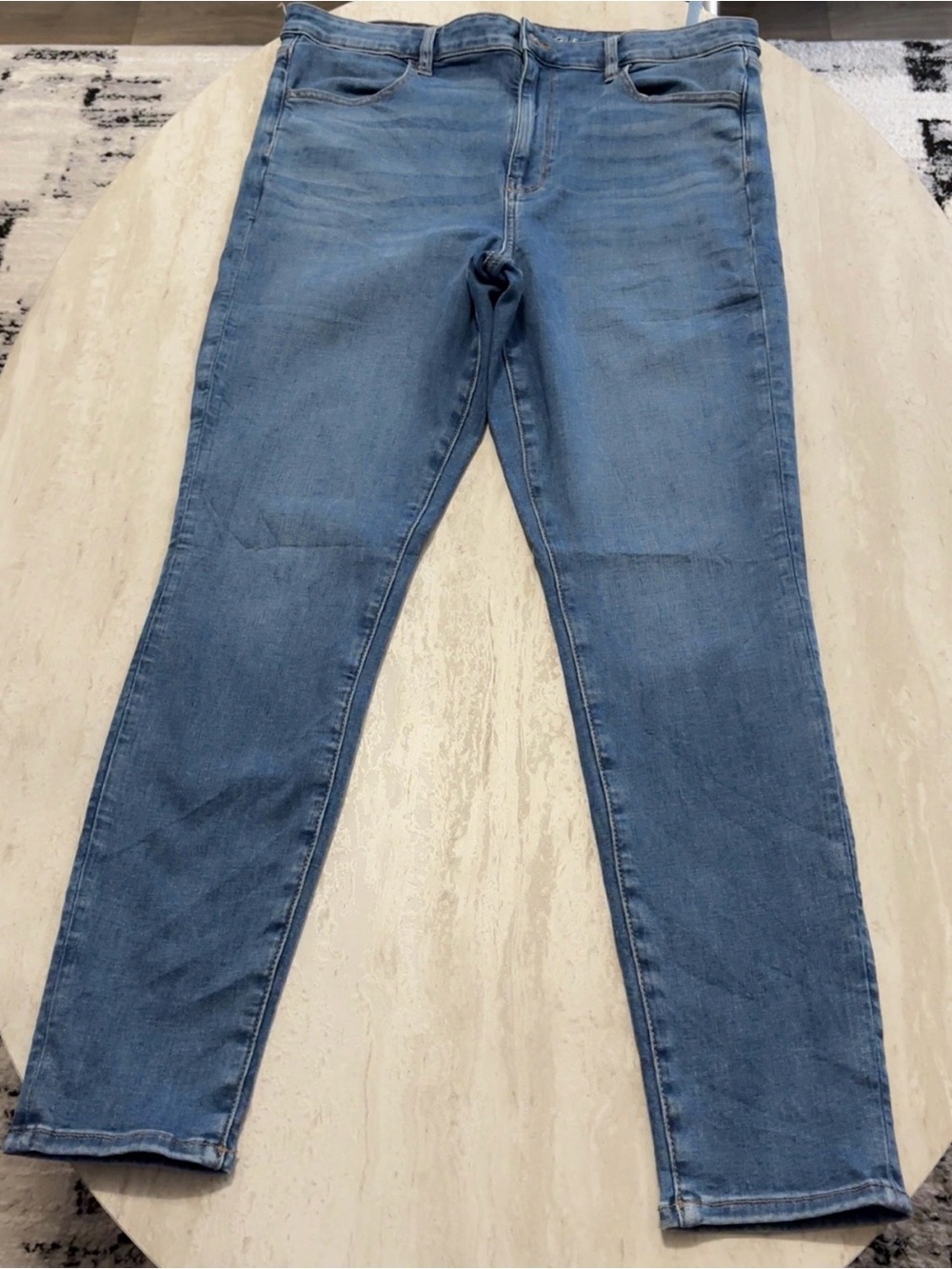 American Eagle Outfitters Light Blue Skinny Jeans